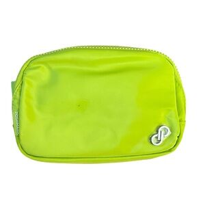 NWOT Official Poshmark Bright Green Belt Bag